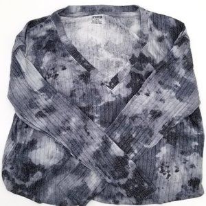 VICTORIAS SECRET PINK - KNIT SHIRT